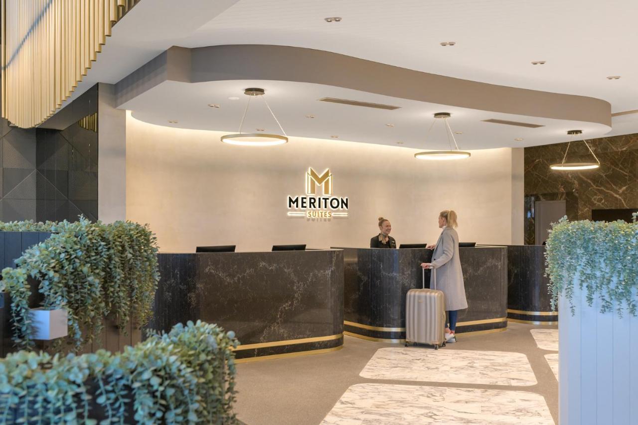 Meriton Suites Surfers Paradise Голд-Кост Екстер'єр фото Meriton Sydney